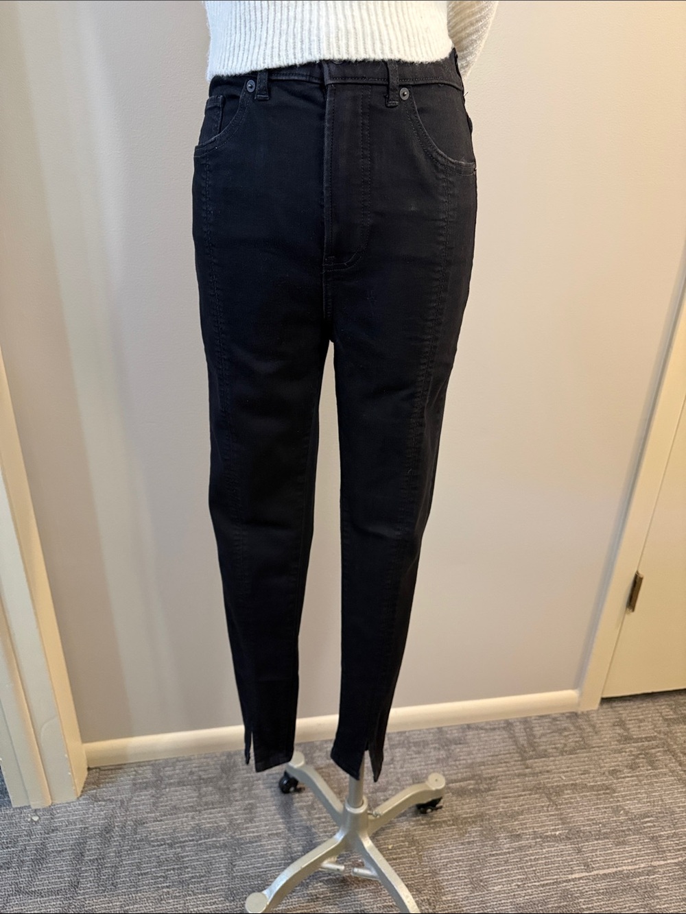 Express Women’s Skinny High Super Rise Jeans in Black